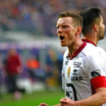 Rob Schoofs viert na het maken van de 1-1 op RSC Anderlecht